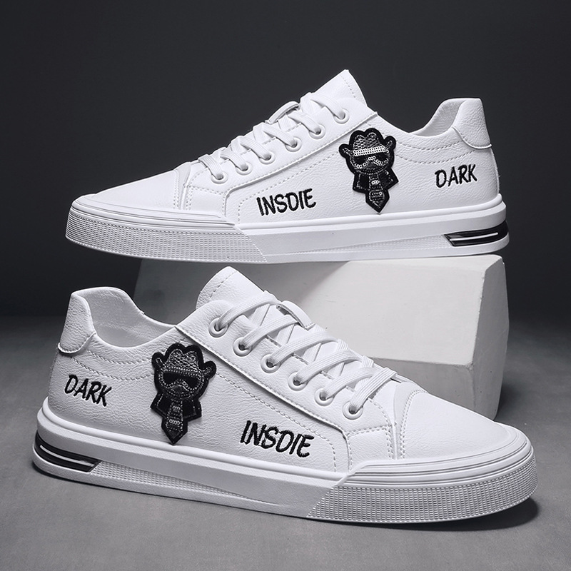 null Sneakers