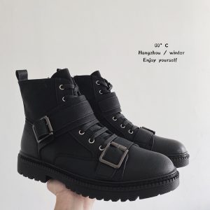 null Boots in Black