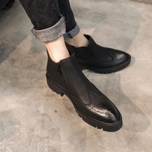 null Boots in Black
