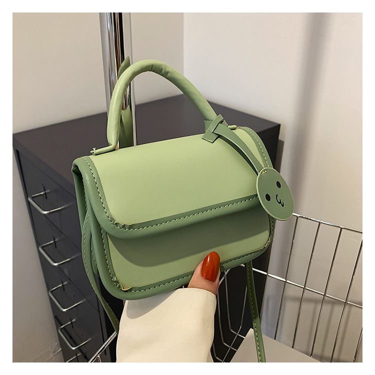 null Shoulder Bag