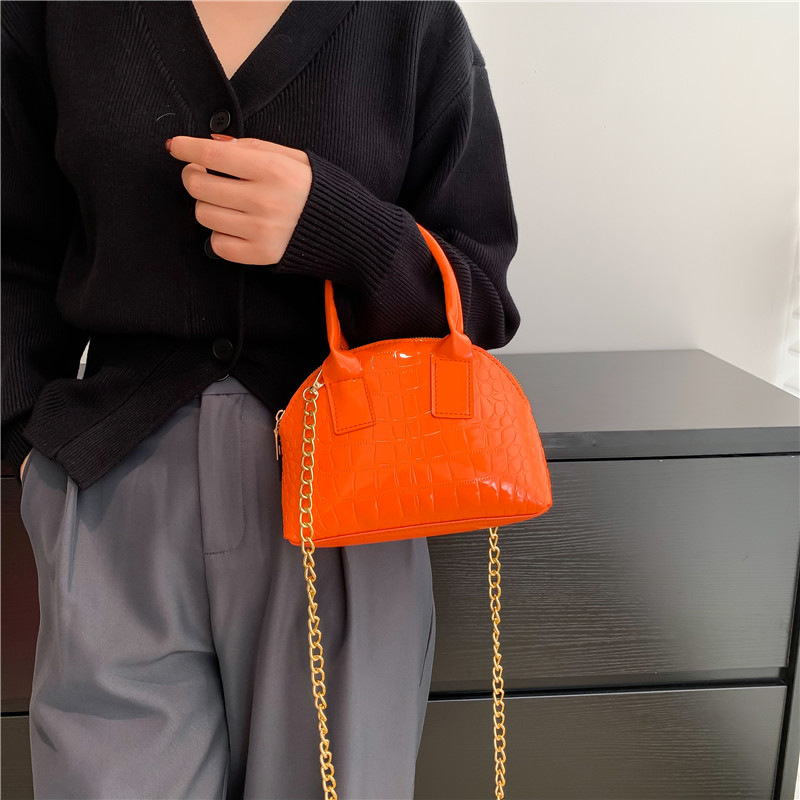null Shoulder Bag