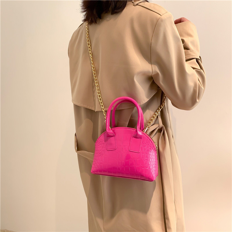null Shoulder Bag