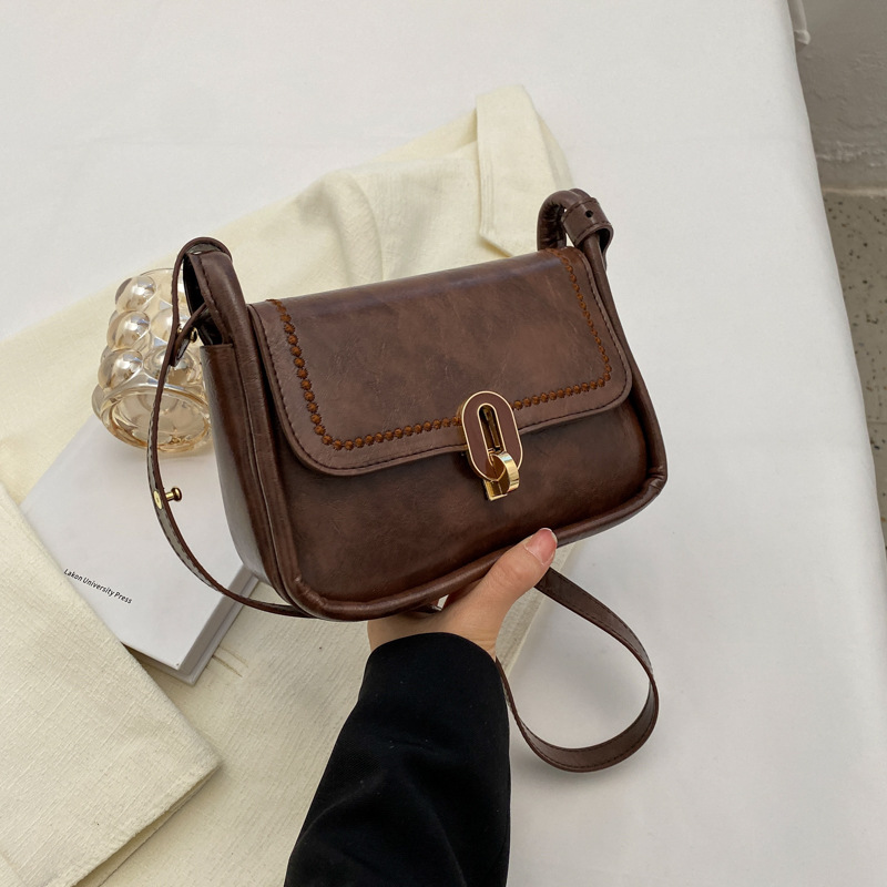 null Shoulder Bag