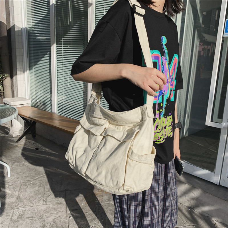 null Shoulder Bag