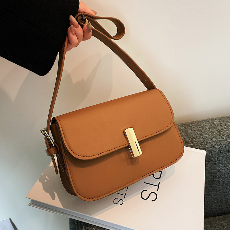 null Shoulder Bag