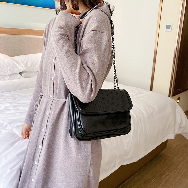 null Shoulder Bag