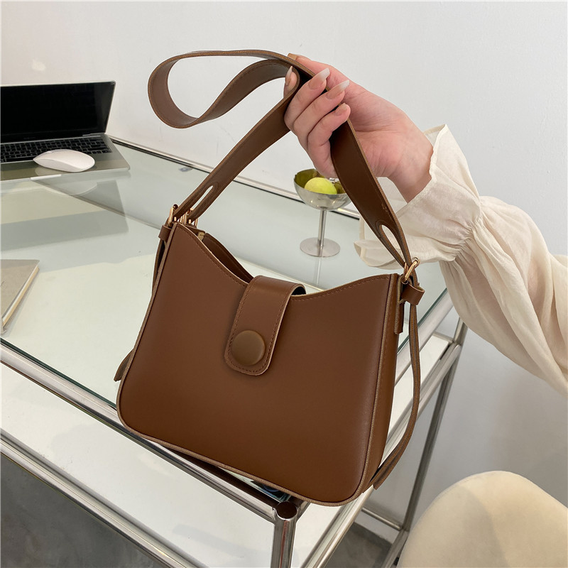 null Bucket Bag