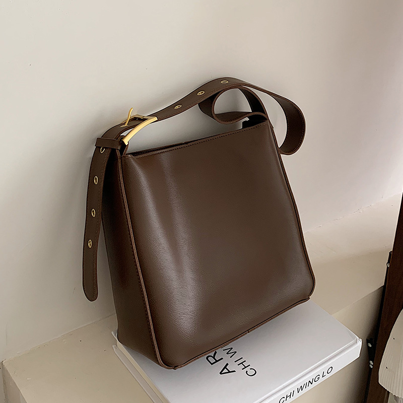 null Bucket Bag