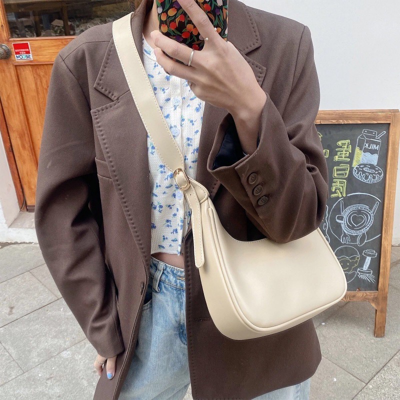 null Shoulder Bag