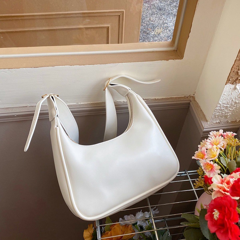 null Shoulder Bag