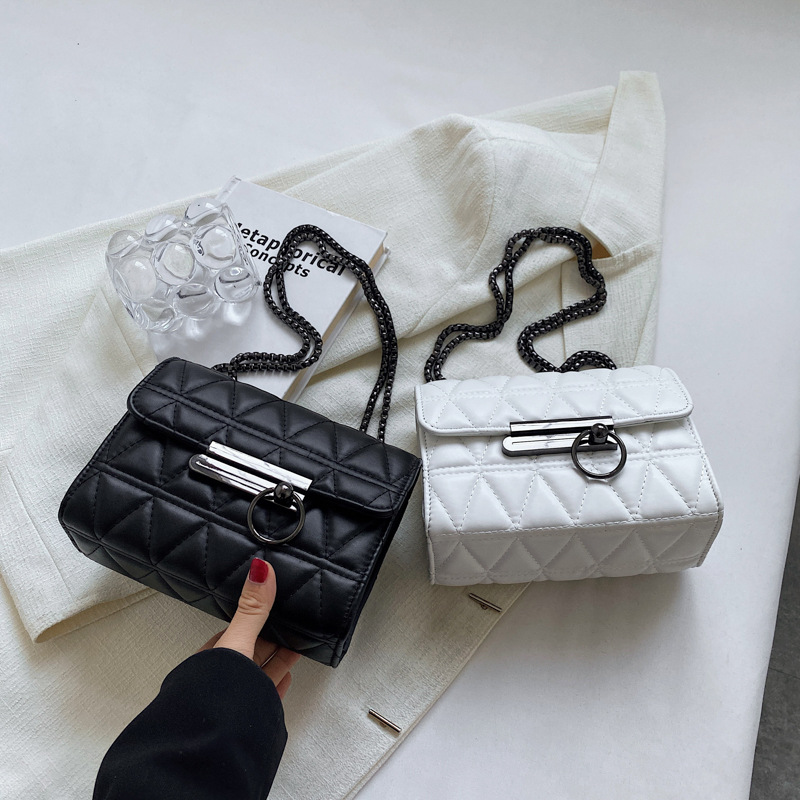 null Shoulder Bag