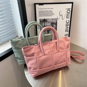 null Shoulder Bag