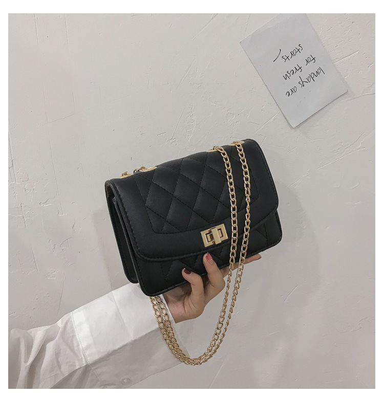 null Shoulder Bag
