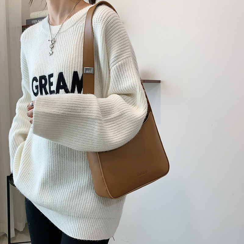 null Shoulder Bag