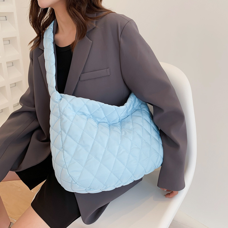 null Tote Bag