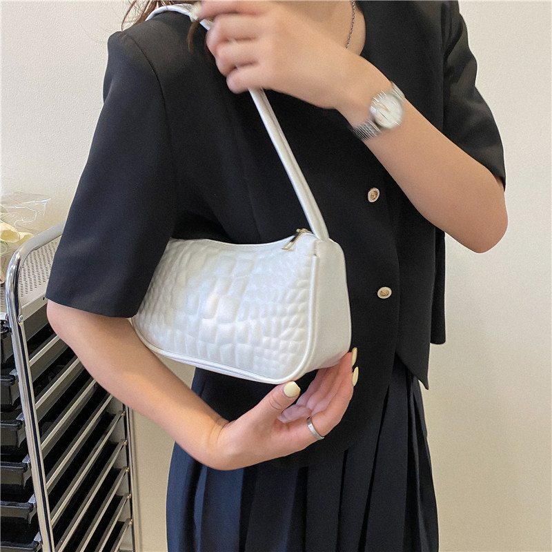 null Shoulder Bag