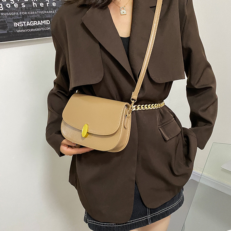 null Shoulder Bag