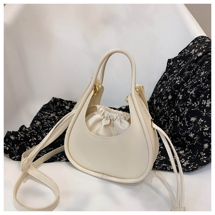 null Shoulder Bag