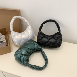 null Shoulder Bag
