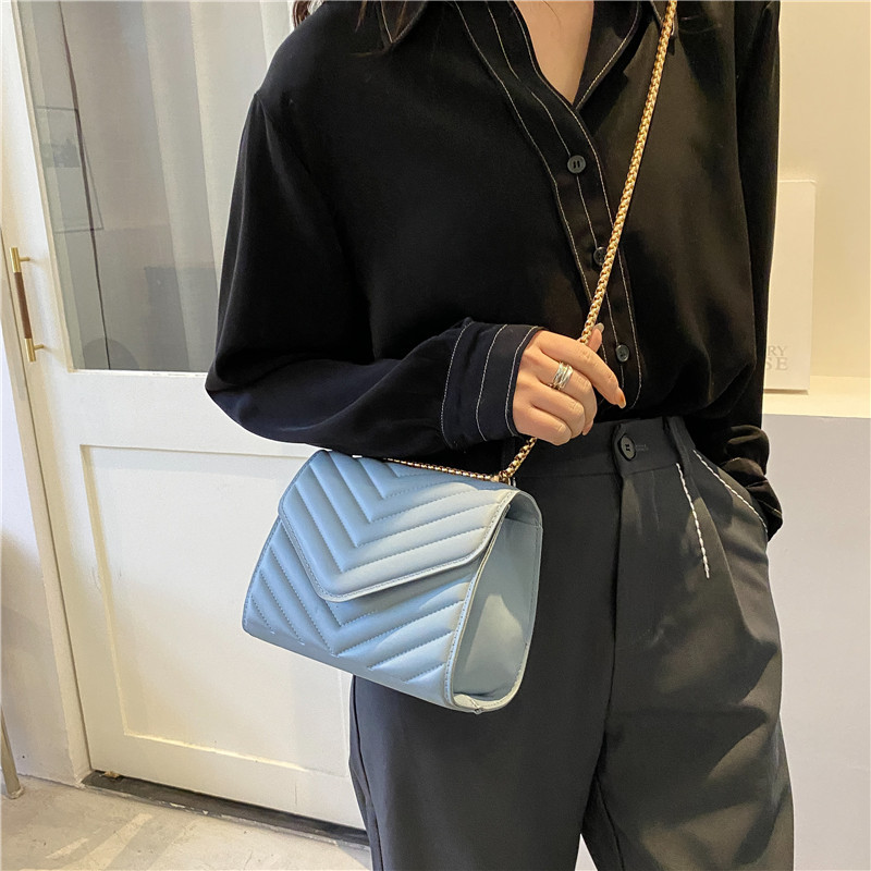 null Shoulder Bag