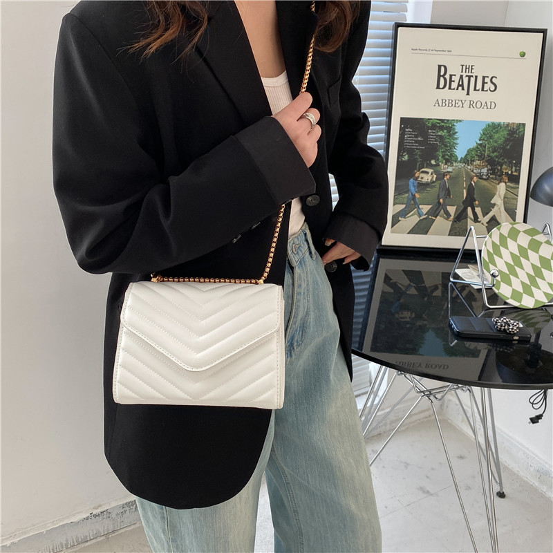 null Shoulder Bag