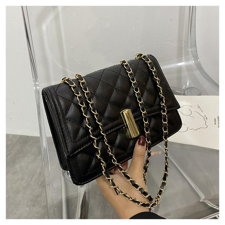 null Shoulder Bag