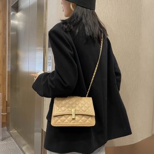 null Shoulder Bag