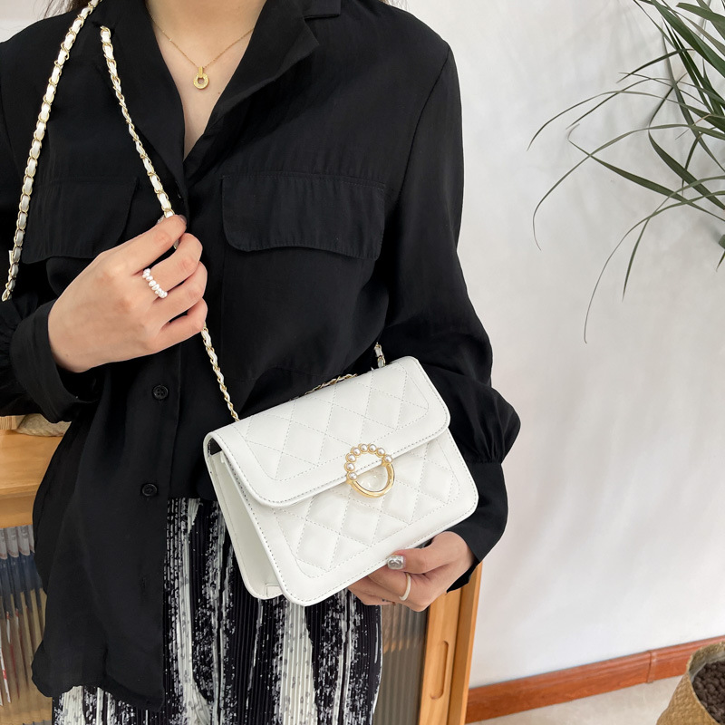 null Shoulder Bag
