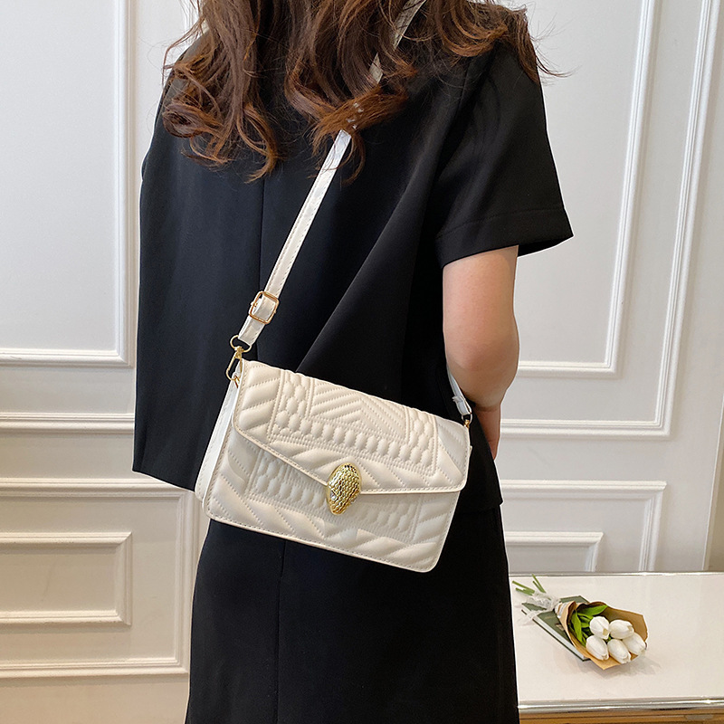 null Shoulder Bag