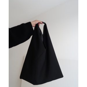 null Shoulder Bag
