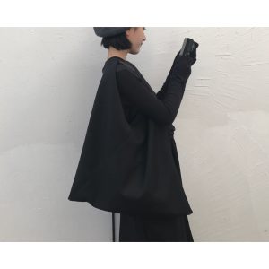 null Shoulder Bag