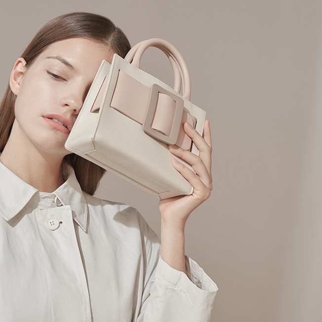 null Shoulder Bag