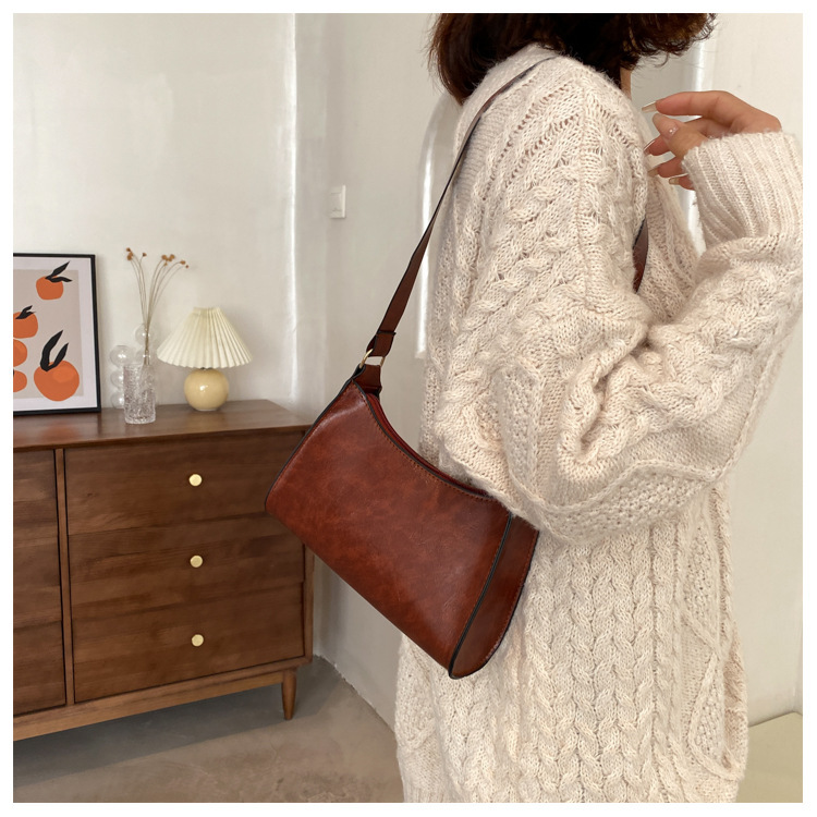 null Shoulder Bag