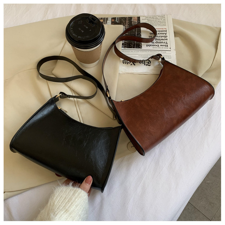 null Shoulder Bag