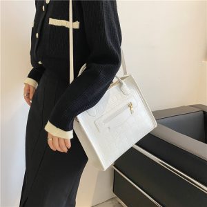 null Shoulder Bag