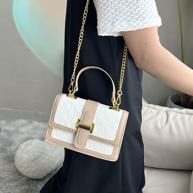 null Shoulder Bag