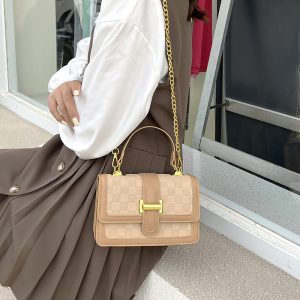 null Shoulder Bag