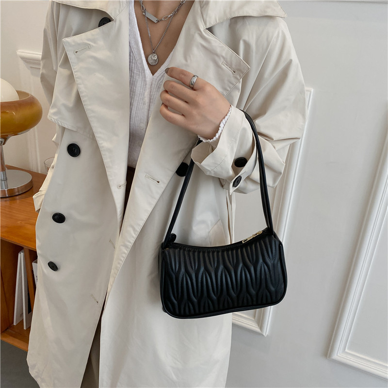 null Shoulder Bag