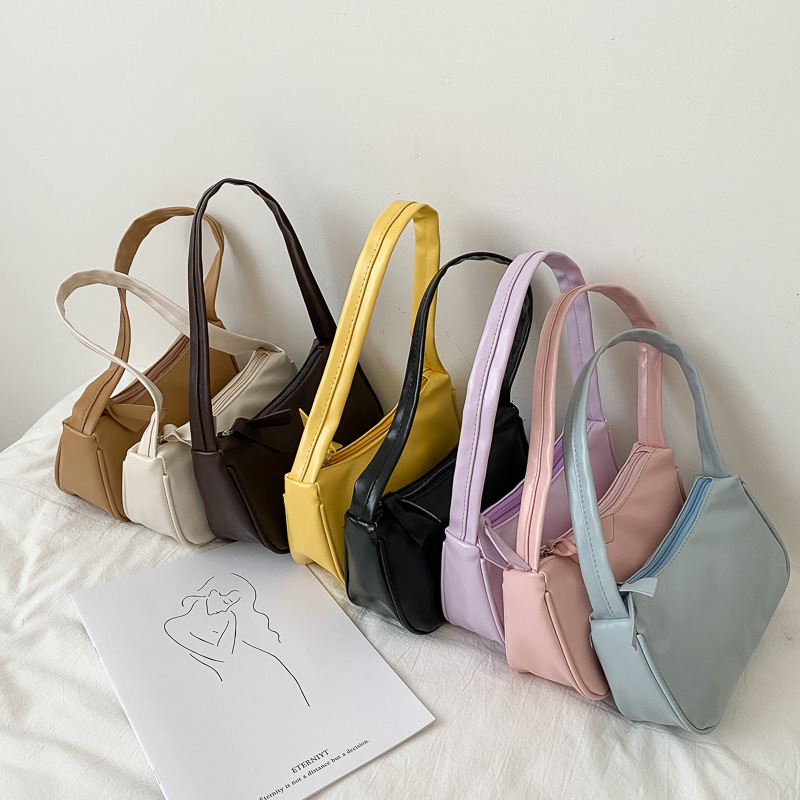 null Shoulder Bag