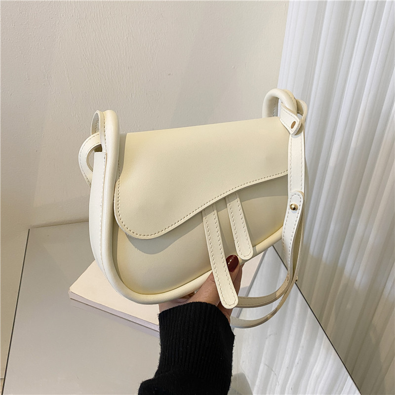 null Shoulder Bag