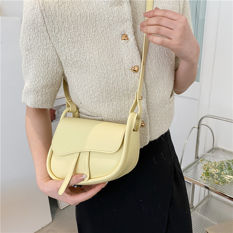 null Shoulder Bag
