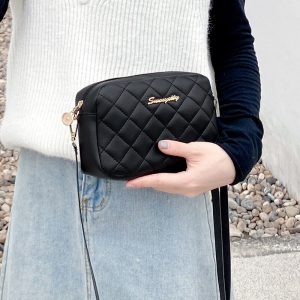 null Shoulder Bag