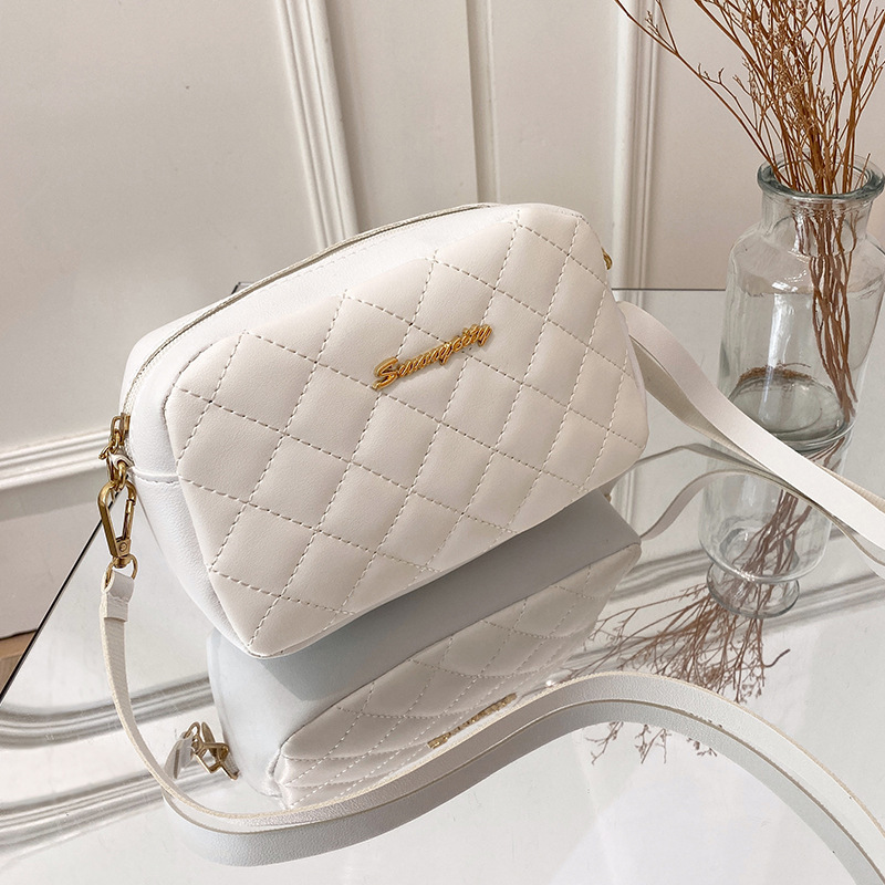 null Shoulder Bag