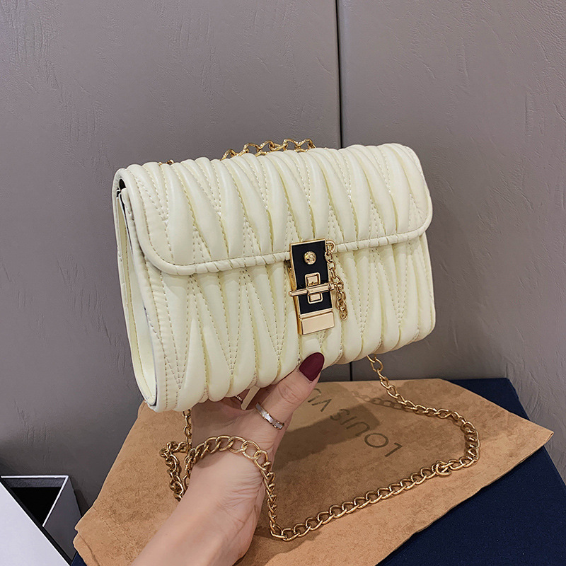 null Shoulder Bag