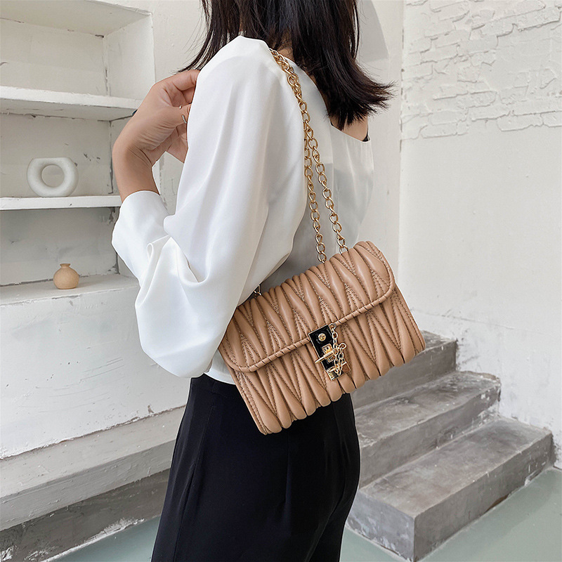 null Shoulder Bag