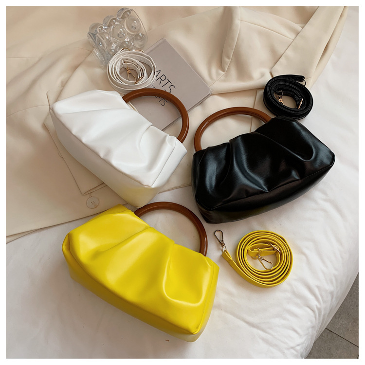 null Shoulder Bag