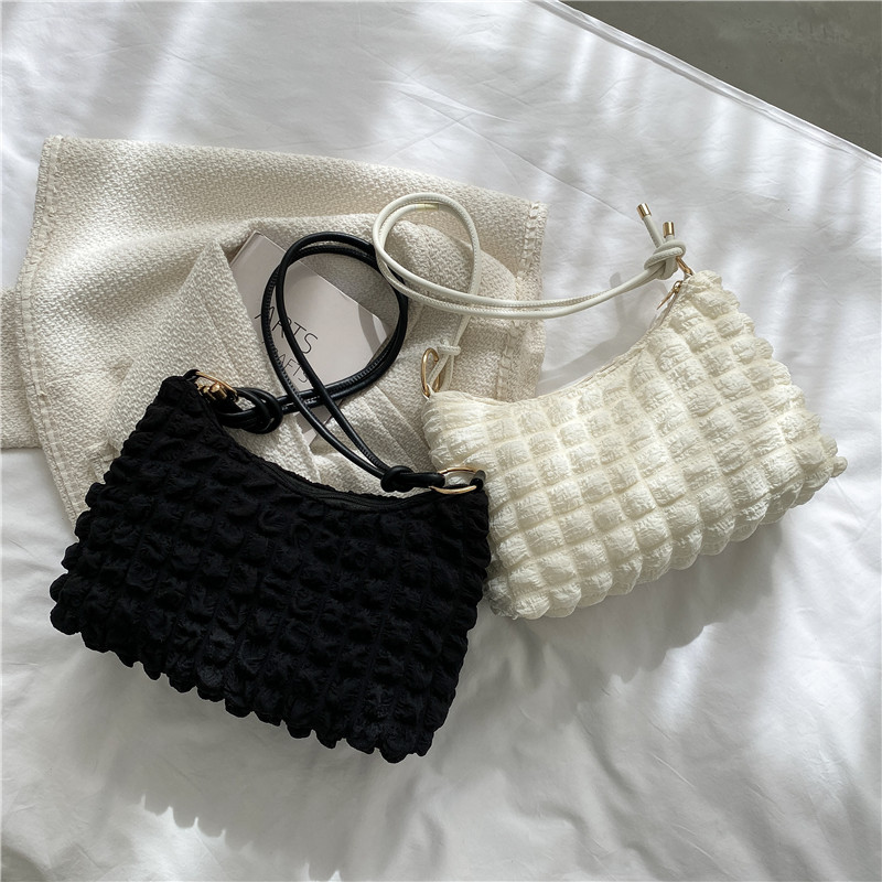 null Shoulder Bag