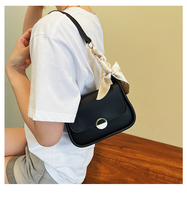 null Shoulder Bag