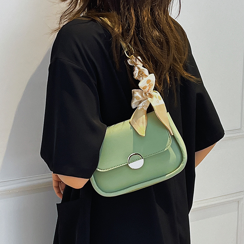 null Shoulder Bag