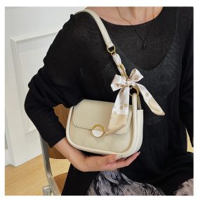 null Shoulder Bag